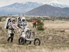 Weltraummode: Astronauten in Testanzügen