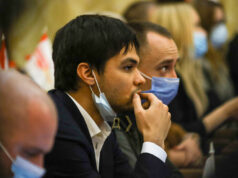 Abgeordnetenmandat der Diener des Volkes aufgrund des Verlusts der Staatsbürgerschaft entzogen