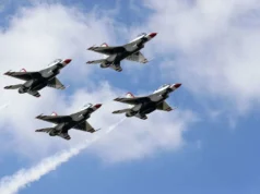 Berühmte Flugshow in Texas verliert beliebte Vorführung nach Regierungsstillegung