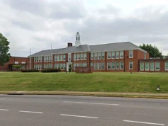 Teenager zu 5 Jahren Gefängnis verurteilt, nachdem er geladene Waffe in Virginianer High School mitgebracht hat